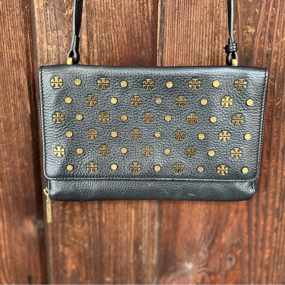 RARE Tory Burch black leather clutch/shoulder bag with gold tone logos and studs - Picture 9 of 11